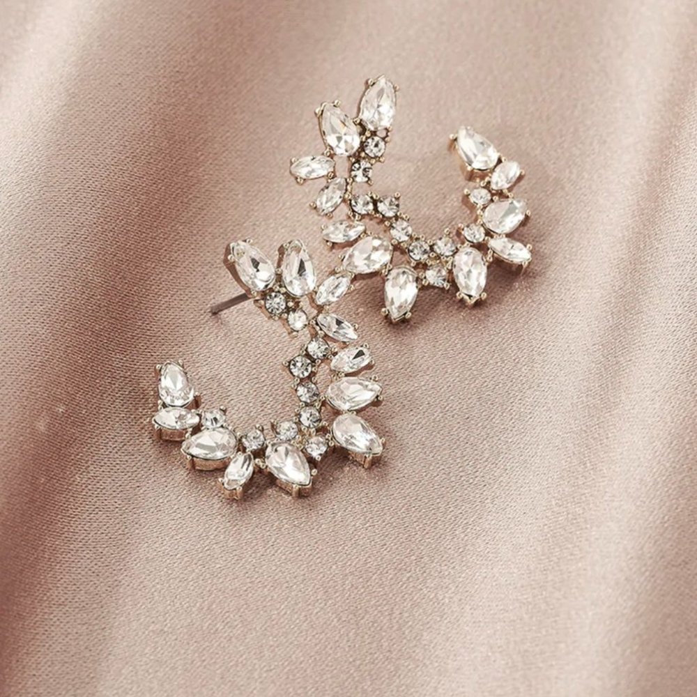 NWT Never Worn Stud Earrings from Olive + Piper!